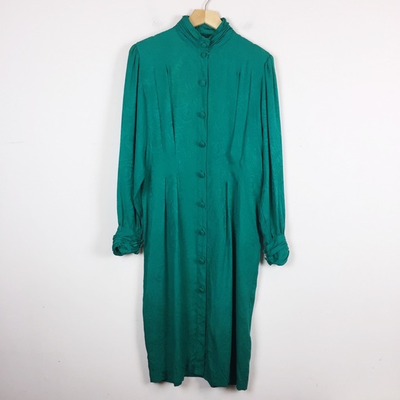 Vintage Dresses & Skirts - Vintage silk mock neck dress green paisley